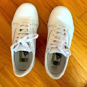White leather vans deluxe comfort ortholite